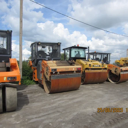 Каток дорожный DM-10-VD